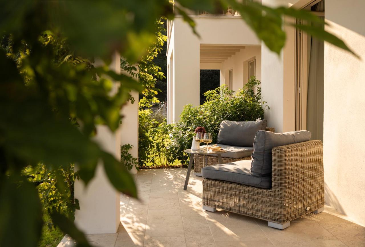 La Mascarana Apartment Lesa Exterior photo