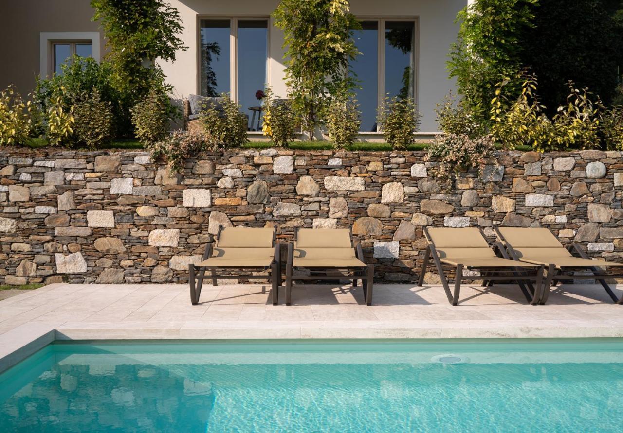 La Mascarana Apartment Lesa Exterior photo